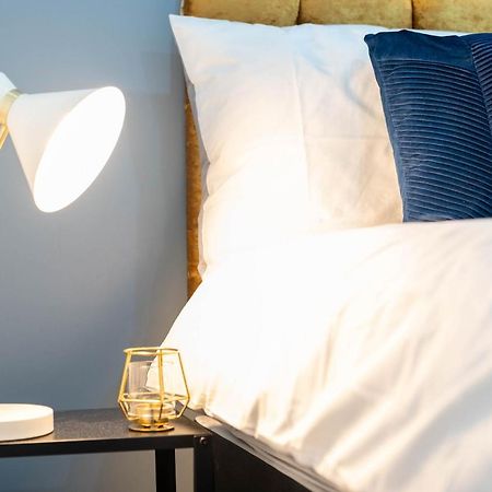 Chic Studio Oasis, West Midlands! Apartamento Birmingam Exterior foto
