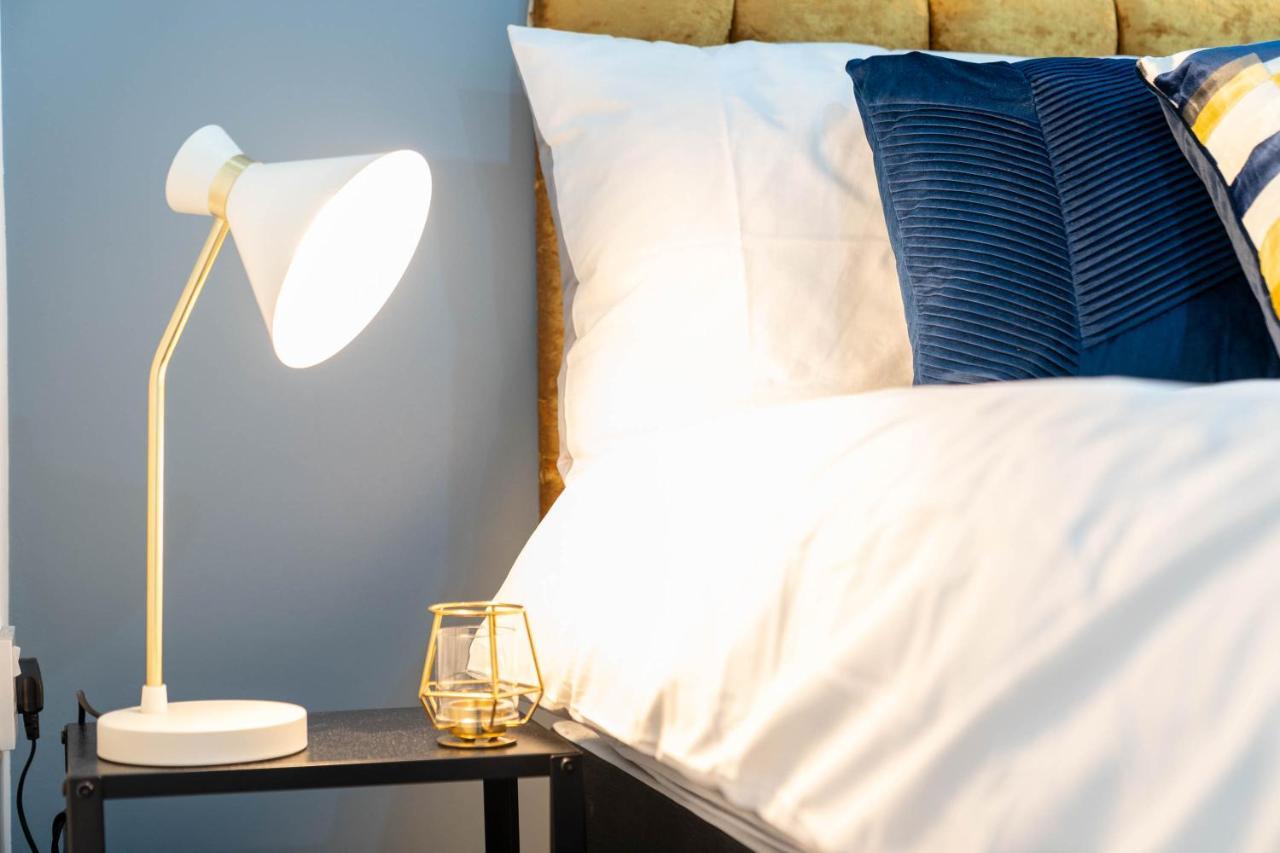 Chic Studio Oasis, West Midlands! Apartamento Birmingam Exterior foto